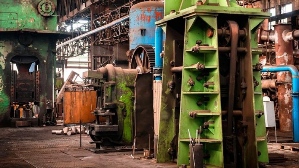 La producción de bienes y servicios marcó en el segundo trimestre una baja de 16,2%.(Télam)