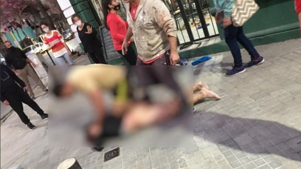 El delincuente asaltó un comercio del centro de la ciudad.