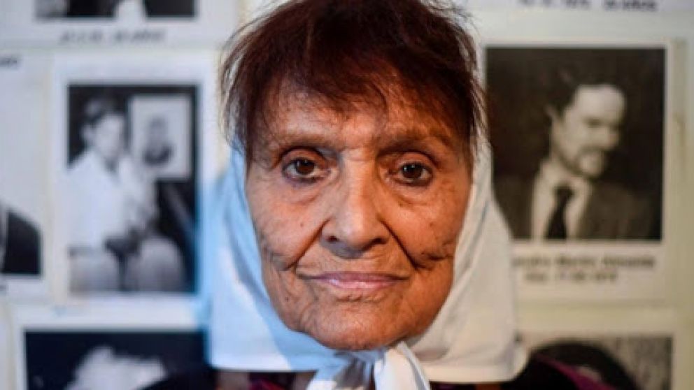 Taty Alemeida manifestó que Julio López "pagó con su desaparición por haber sido valiente".