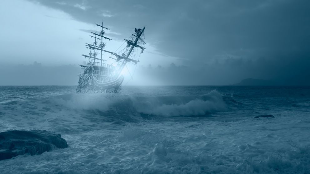¿El capitán holandés llegó a un trato con el mismísimo diablo para no dejar jamás el mar?