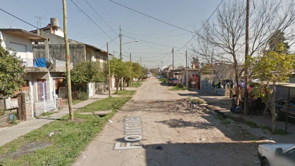 EL CRIMEN DE MARÍA DOLORES JUNCOS OCURRIÓ SOBRE ESTA CUADRA, EN ISIDRO CASANOVA.