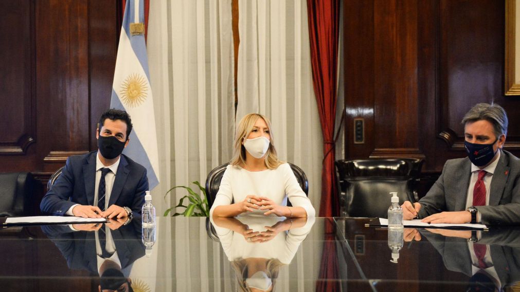 Importante firma de acuerdo con la Cruz Roja.