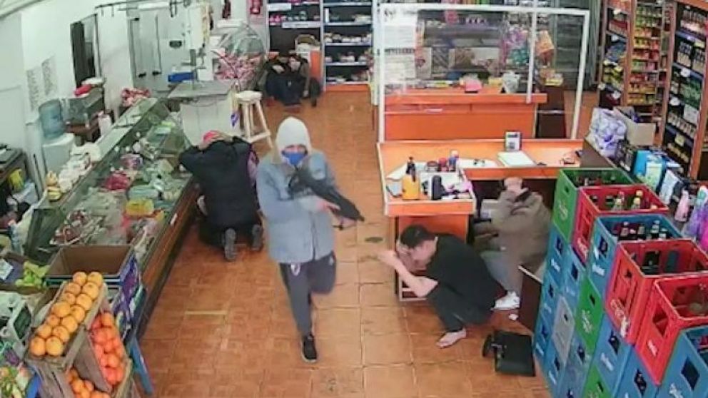 "Los comerciantes están cansados", dice Yolanda Durán, presidenta de la Cámara de Supermercados Chinos.