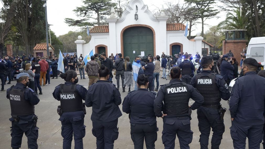 La marcha de policías a la quinta de Olivos quebró el apoyo a los efectivos (Fernando Pérez Re/Crónica).
