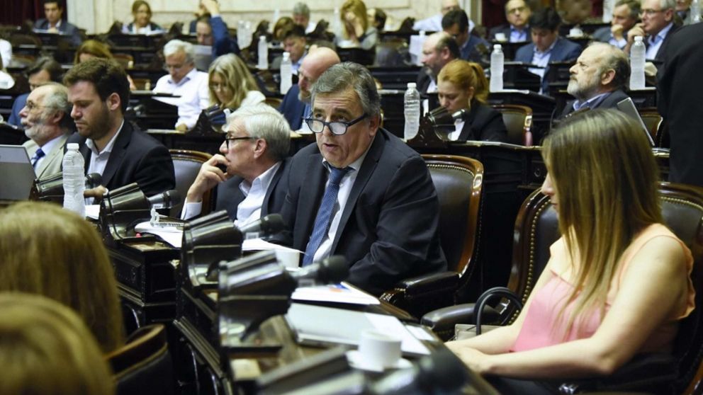 Desde el bloque emitieron un comunicado desmintiendo las acusaciones.