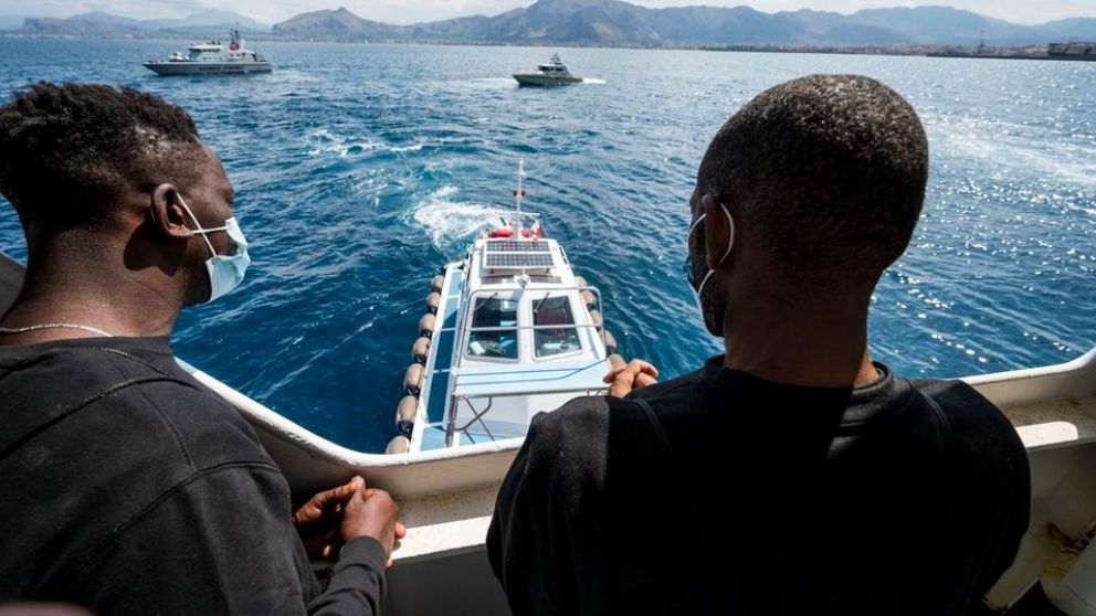 Los involucrados en el episodio llevan más de 30 días en el barco (AFP).