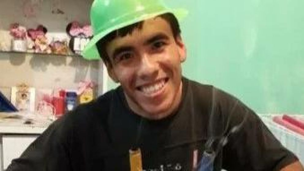 La sociedad se pregunta qué pasó con Facundo Castro (Twitter).