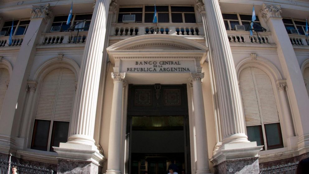 El Banco Central suspendió unas 14.728 cuentas bancarias que eran sospechosas.