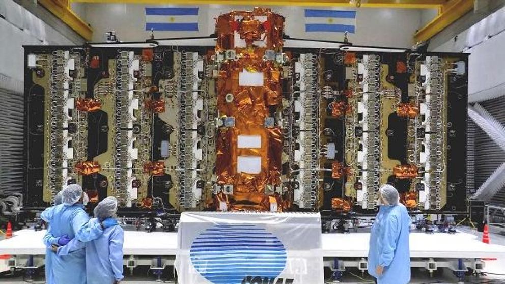 El ingeniero de la Conae, Adrián Orellano,afirmó que hay "un 100% de posibilidades de lanzamiento del Saocom 1B.