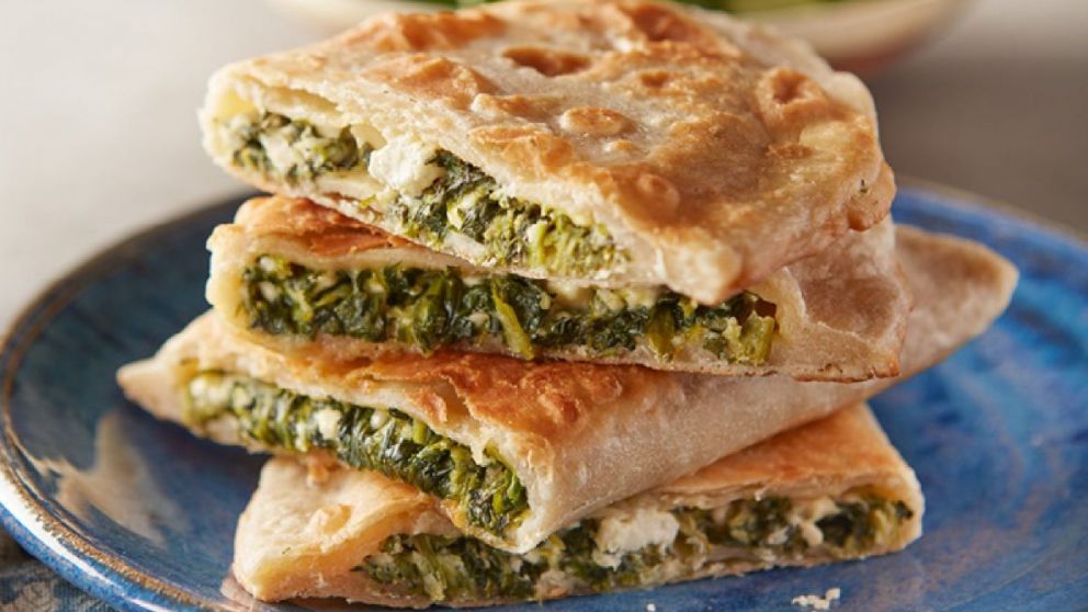 Receta de "Gozleme", las quesadillas turcas de verdura que se hacen en pocos minutos y te salvan en cualquier ocasión