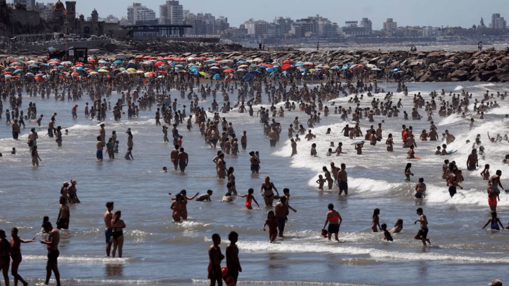 Fin de semana largo "gasolero": �xodo tur�stico a los principales destinos del pa�s, �de cu�nto es el gasto promedio de una familia?