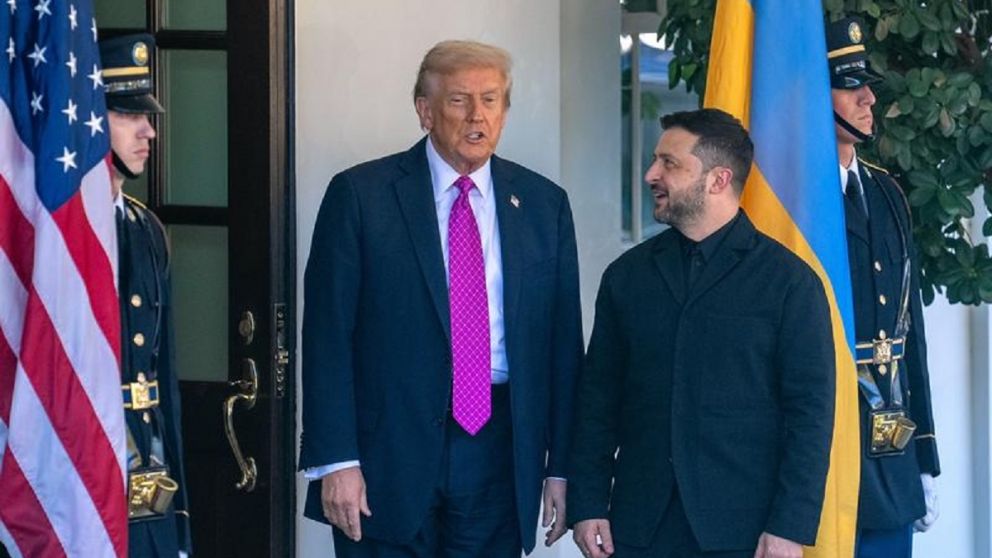 DONALD TRUMP, PRESIDENTE DE ESTADOS UNIDOS, Y VOLODIMIR ZELENSKI, MANDATARIO DE UCRANIA.