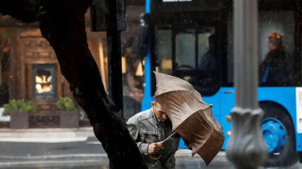 Hay alertas por lluvias, tormentas y vientos fuertes, con posible caída de granizo (Archivo).