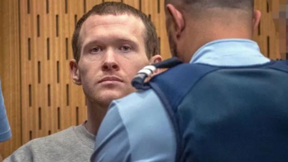 La "cara de la muerte", inmutable al recibir la sentencia en Nueva Zelanda (Twitter).
