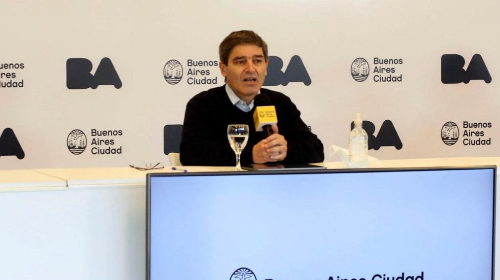 El ministro de Salud porteño, Fernán Quirós, anunció la baja de contagios diarios de coronavirus (Archivo).