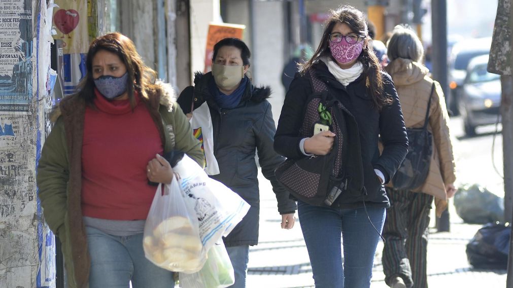 El promedio de casos positivos de los últimos siete días es 6.034 (Fernando Pérez Re/Crónica).