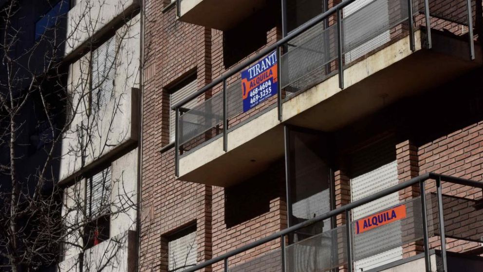 Termina el congelamiento de alquileres y los inquilinos se preparan para afrontar octubre.