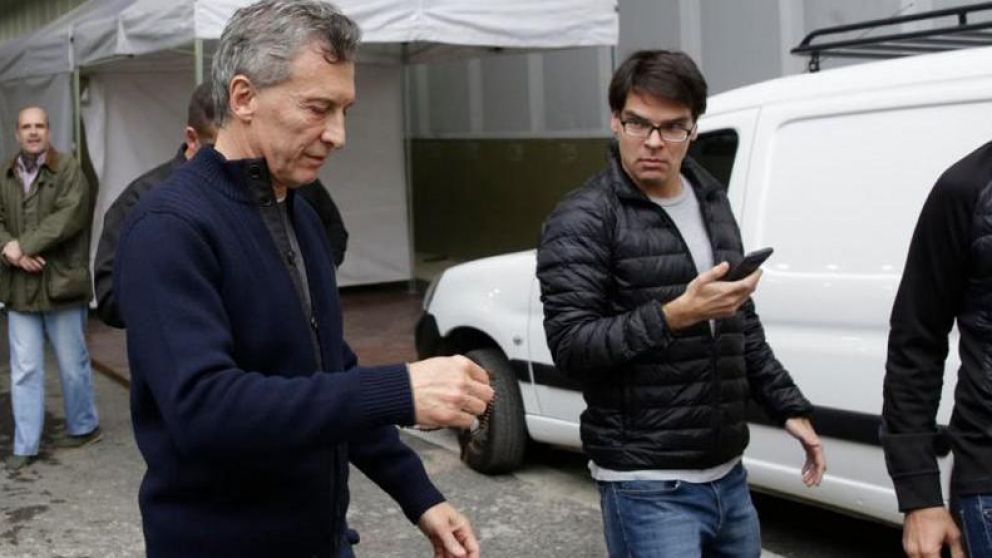 Piden la indagatoria de Darío Nieto, secretario privado de Mauricio Macri (Gentileza: elagora.digital)