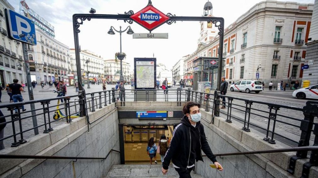 La región más afectada es Madrid, que reportó 704 nuevos enfermos.