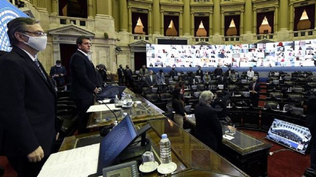 Oficialismo y oposición buscarán el consenso para prorrogar el protocolo que habilita la votación virtual en Diputados.