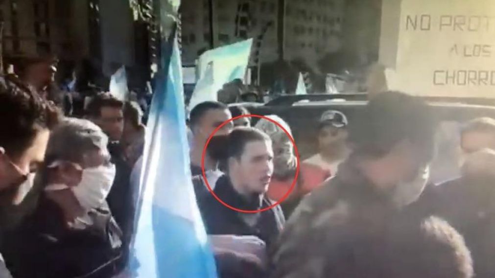 El agresor de los periodistas, detenido y con liberación express.
