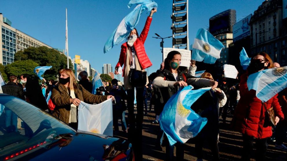Cuarta marcha opositora, con apoyo explicito de los dirigentes más extremos.