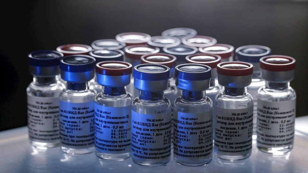 Vacuna contra el coronavirus: en Rusia comenzará la aplicación masiva en un mes