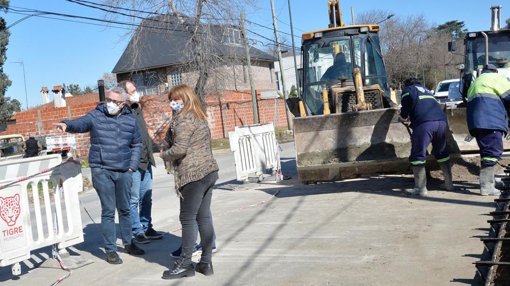 El intendente Julio Zamora recorrió distintas obras que se están llevando adelante en Tigre.