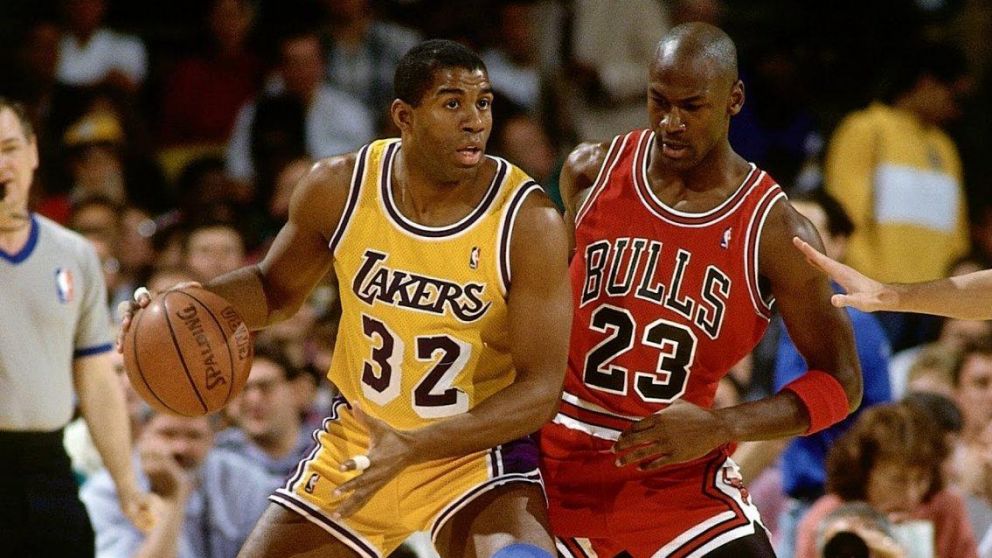 "Magic" Johnson marcado por un tal Michael Jordan.