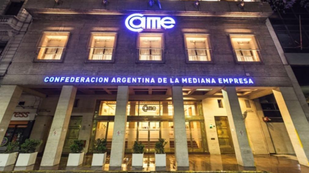 Crisis en la CAME por denuncias de irregularidades en el manejo de fondos.