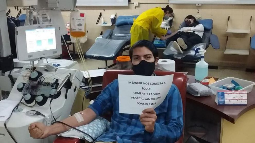 Los hijos de Silvio Cufré, enfermero fallecido por coronavirus, se contagiaron y luego donaron plasma (Archivo).
