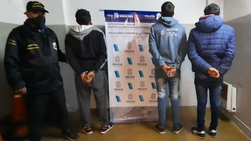 Estos son tres de los usurpadores que fueron apresados por el asesinato de Gonzalo Romano.