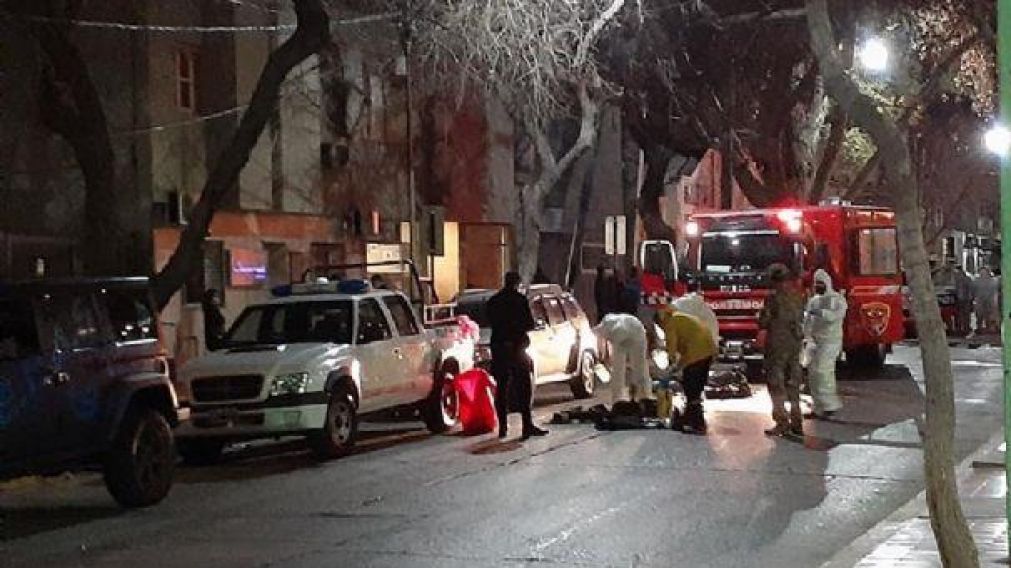 El hotel donde ocurri� el incendio, en pleno centro de la capital de San Juan (Gentileza Diario de Cuyo).
