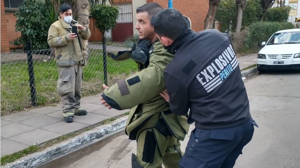 Así hicieron detonar una granada junto a la Ruta Panamericana.