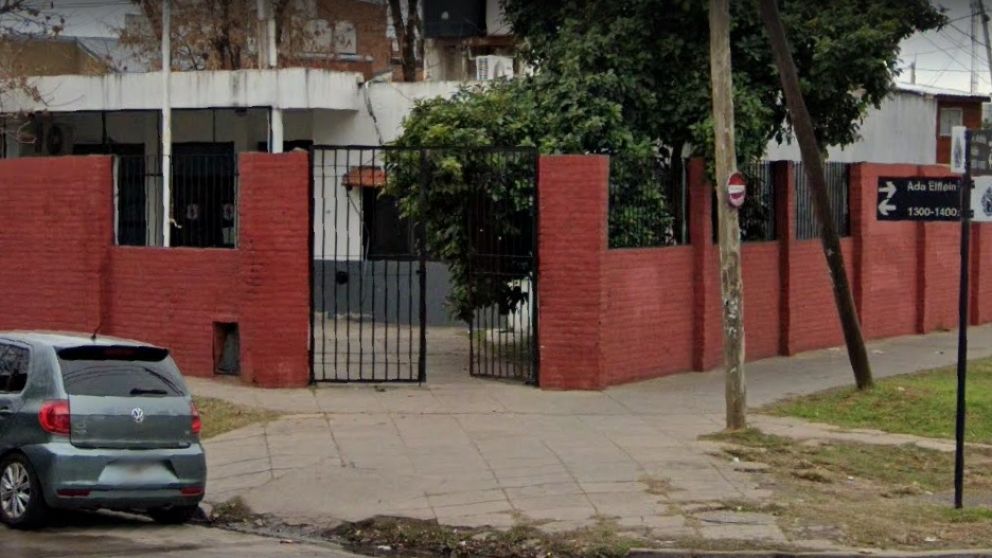 Pesquisas policiales de la comisaría de Villa La Cava tratan de establecer el paradero de los homicidas-