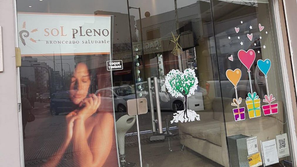 La causa tiene un a�o, pero esta semana volvi� a trabajar en su peluquer�a