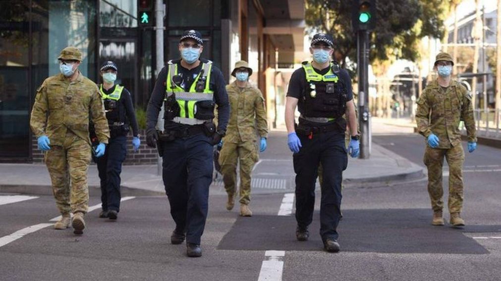 Habr� fuerte controles policiales y militares para el cumplimiento del toque de queda por 6 semanas.