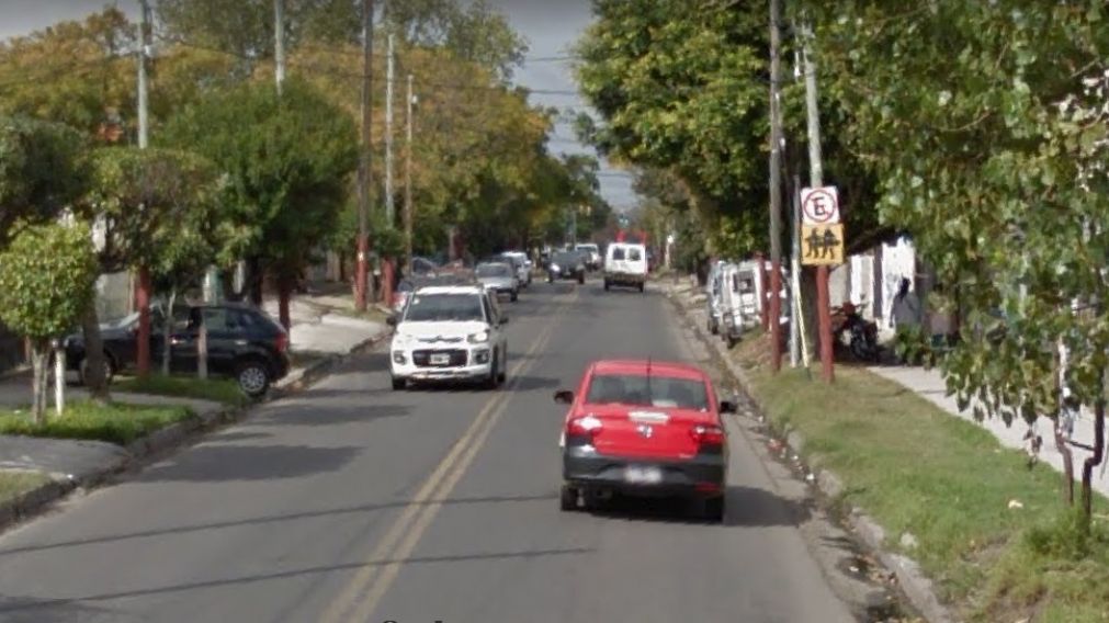 Acá, en esta zona de Villa Obrera, se produjo la aberrante agresión padecida por las adolescentes.