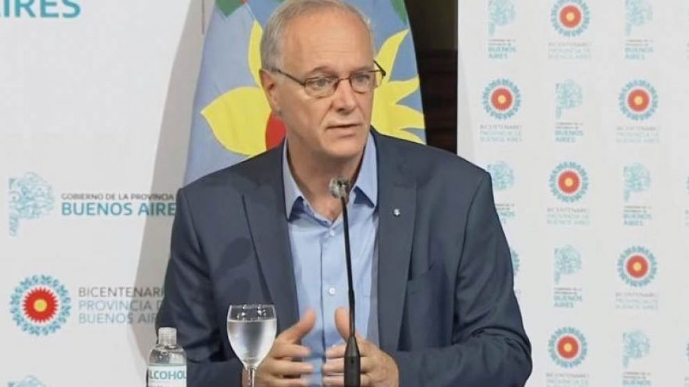 Adem�s de responderle a Miguel �ngel Pichetto, Daniel Gollan tambi�n habl� sobre el coronavirus en la Provincia (T�lam/Archivo).