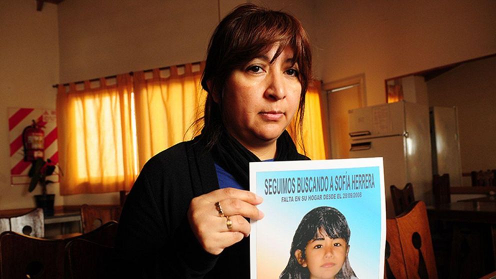 María Elena Delgado continúa buscando a su hija, Sofía Herrera.