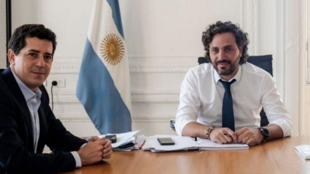 El Jefe de Gabinete Santiago Cafiero se juntó en su despacho de Casa de Gobierno con el ministro del Interior.