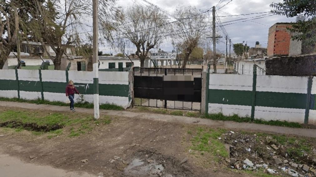 En esta cancha de f�tbol el tr�gico suceso (Google Street View).