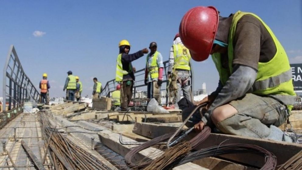 Los sectores de alta informalidad, los más golpeados.