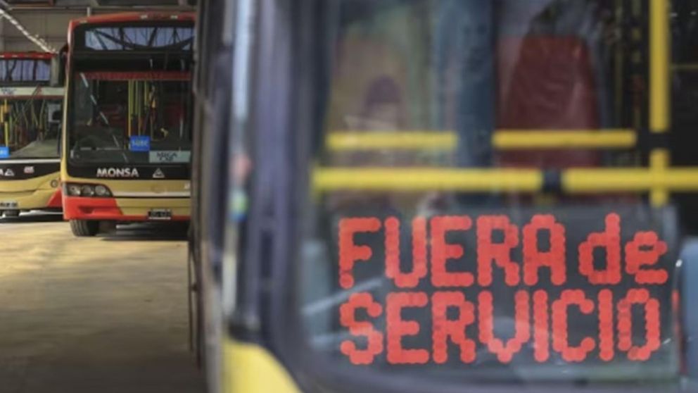 UTA le puso fecha al paro de colectivos, en caso de que no se paguen los sueldos en tiempo y forma (Archivo).