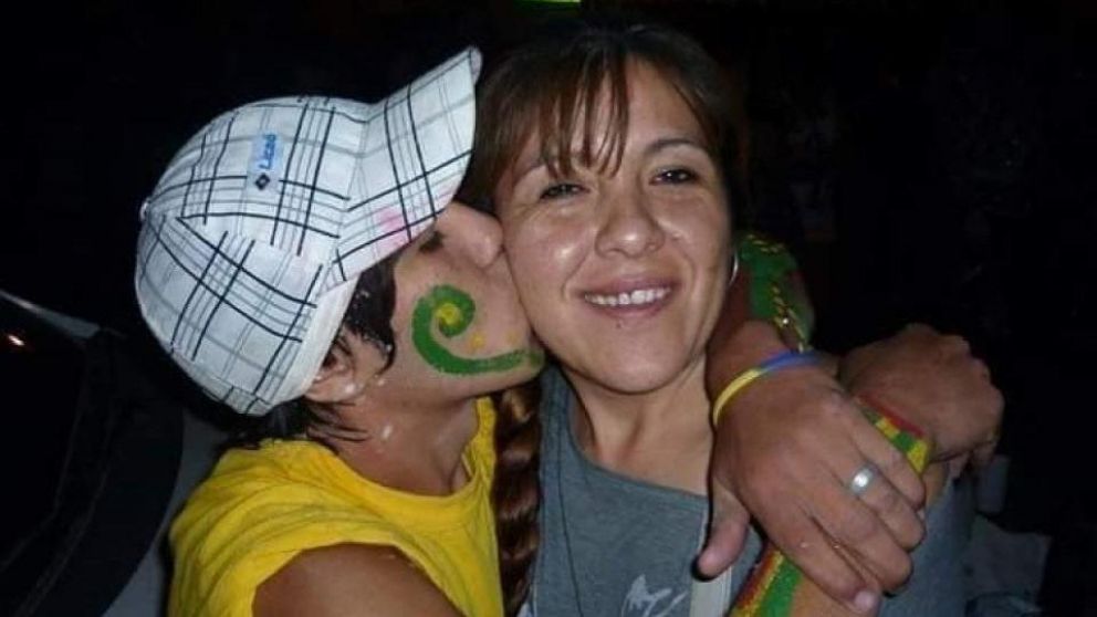 Cristina Castro reclama por la aparición con vida de su hijo.