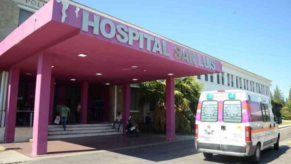 La víctima fatal estaba en su hogar cuando comenzó a sentirse mal, por lo que fue llevada en remís a un hospitall.