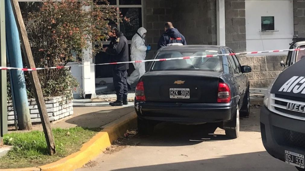 El robo sucedió en el cajero automático de una entidad bancaria, en la localidad bonaerense de Hurlingham.