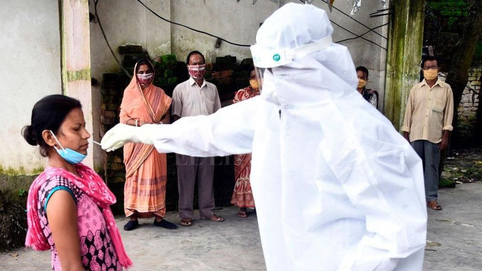 Preocupante crecimiento de casos de covid-19 en India.