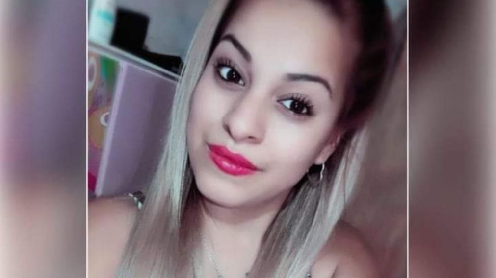 En el tercer intento de femicidio, su ex pareja la baleó y dejó al borde de la muerte.