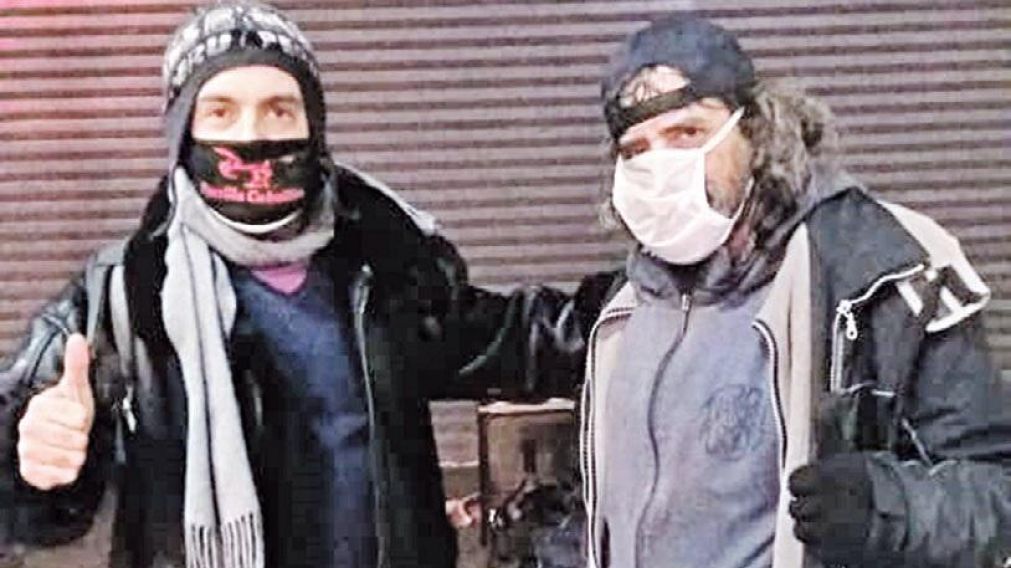 Rafael vive en la calle y consiguió en Loizaga un gran amigo.